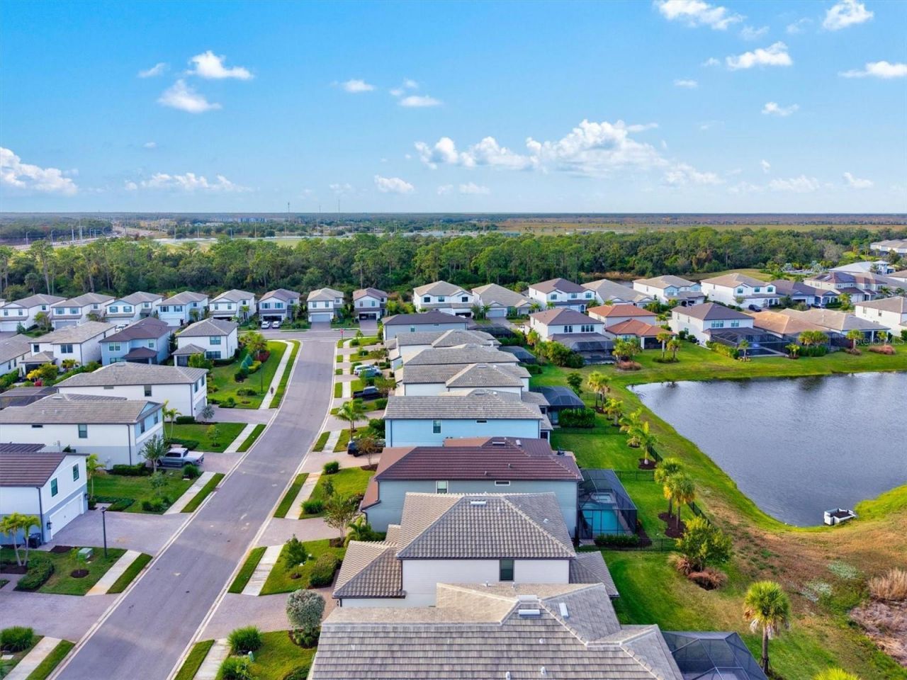 16235 Pine Mist Drive, Bradenton, FL 34211 Photo