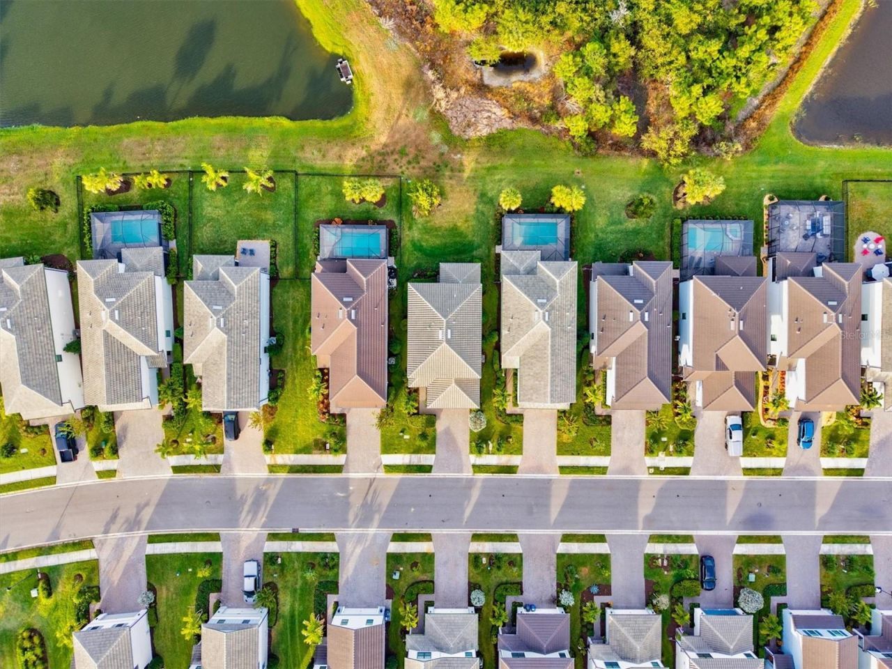 16235 Pine Mist Drive, Bradenton, FL 34211 Photo