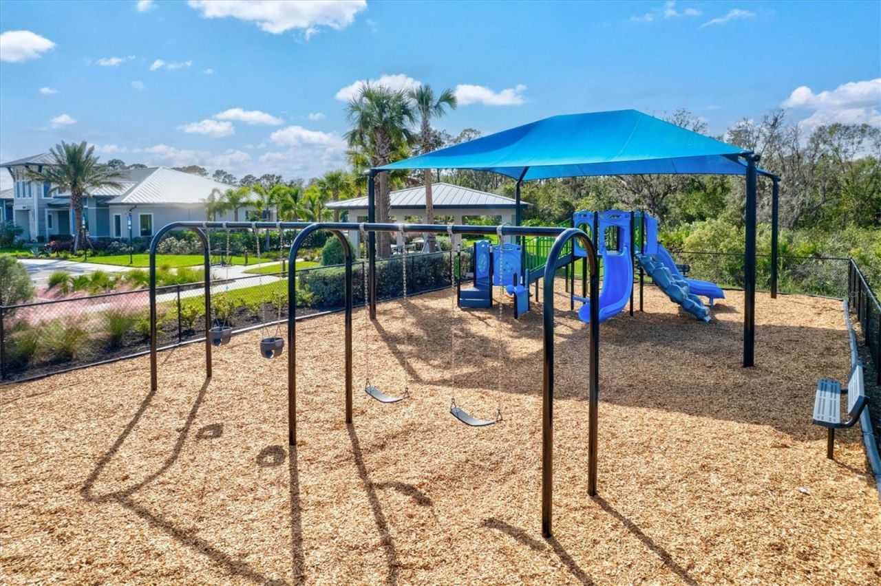 16235 Pine Mist Drive, Bradenton, FL 34211 Photo