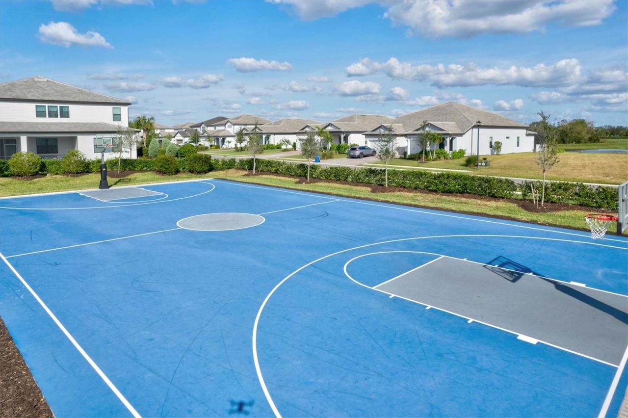 16235 Pine Mist Drive, Bradenton, FL 34211 Photo