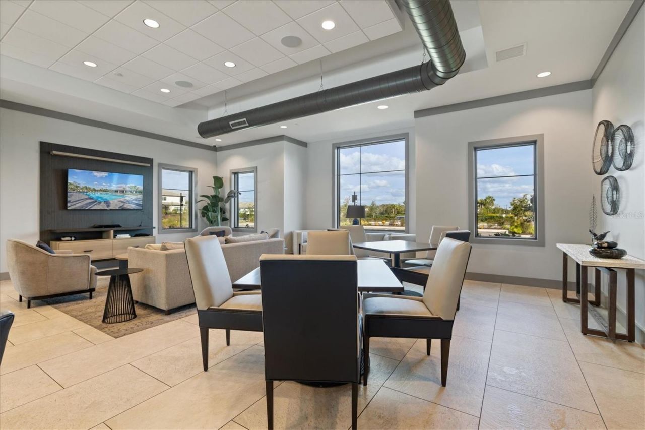 16235 Pine Mist Drive, Bradenton, FL 34211 Photo