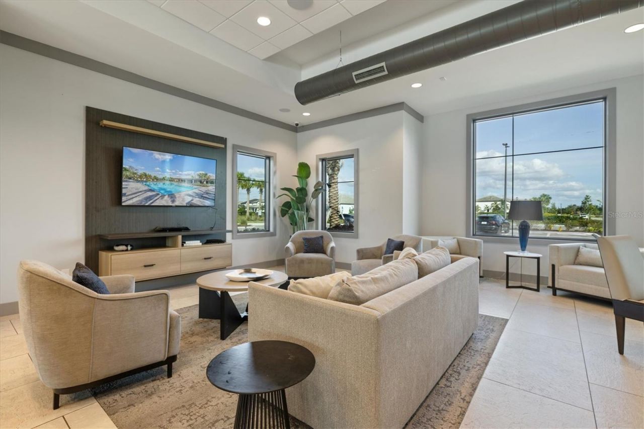 16235 Pine Mist Drive, Bradenton, FL 34211 Photo