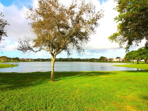 2900 Olivewood Terrace, Unit 203, Boca Raton, FL 33431
