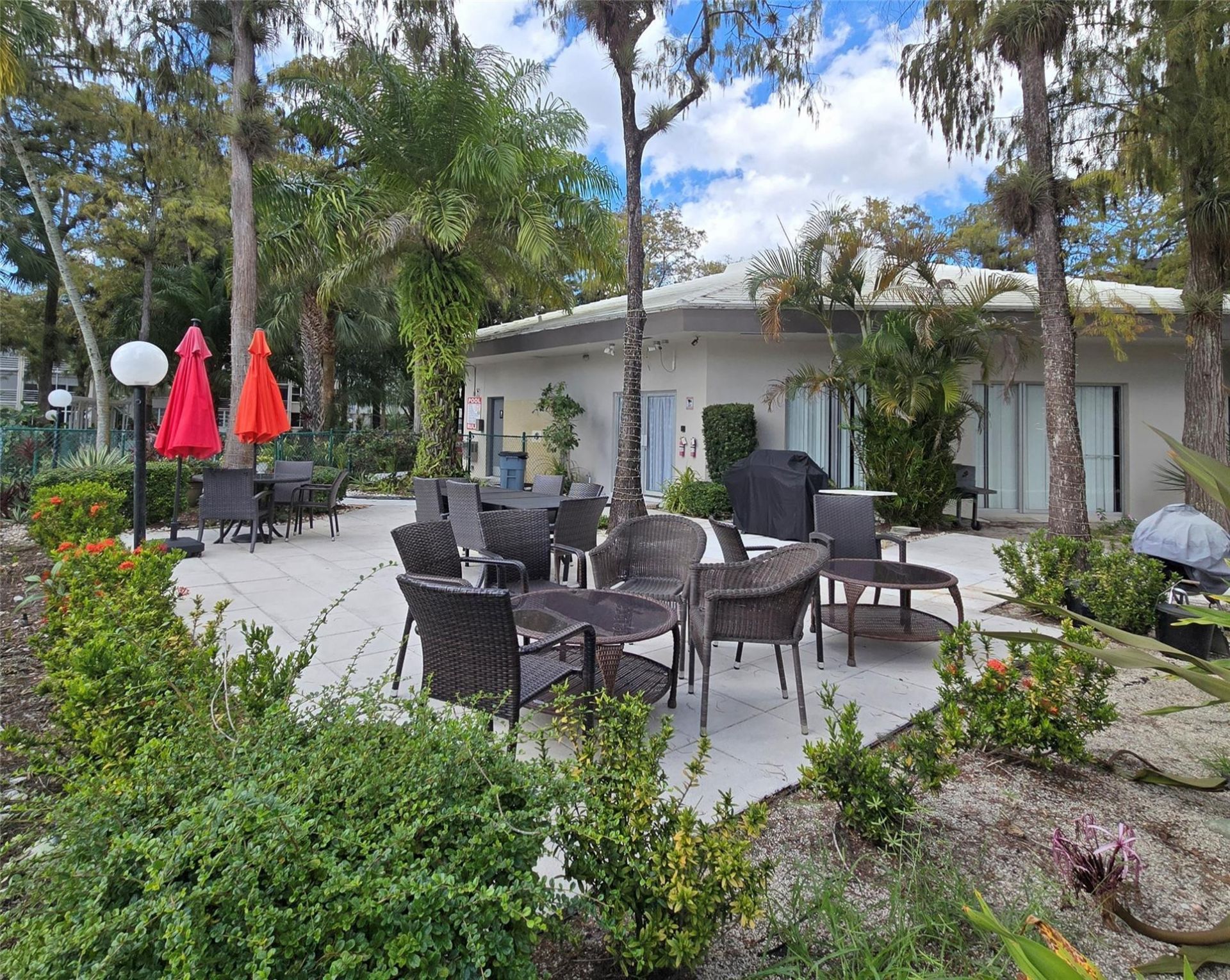 4898 NW 29th Court, Unit 412, Lauderdale Lakes, FL 33313 Photo