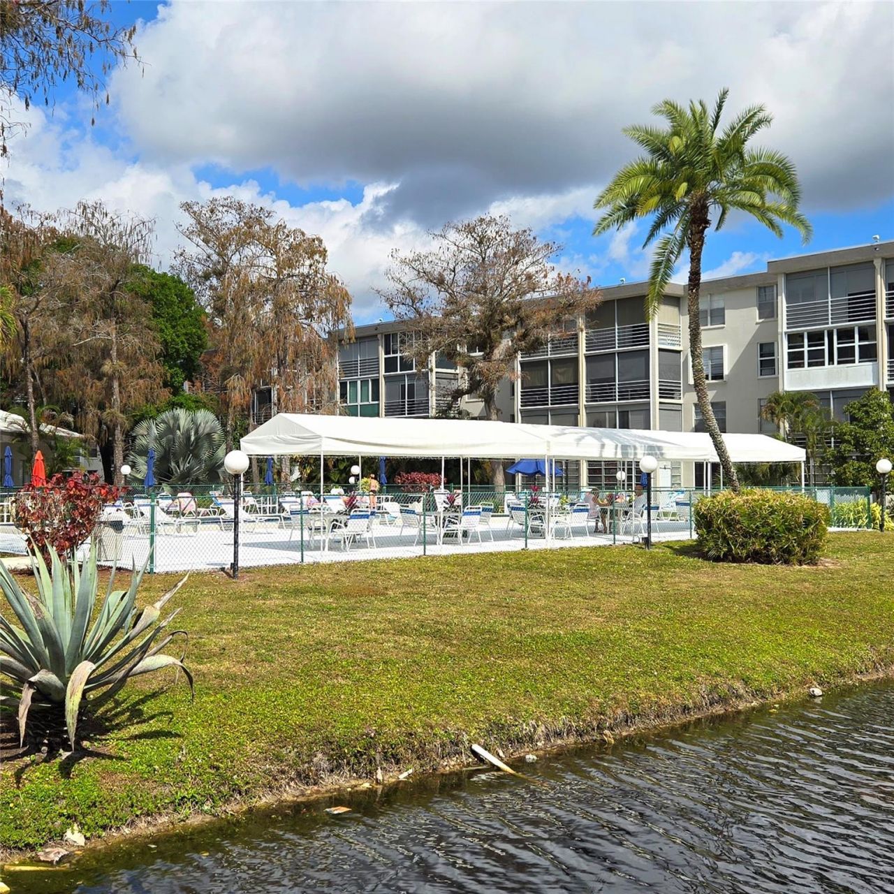 4898 NW 29th Court, Unit 412, Lauderdale Lakes, FL 33313 Photo