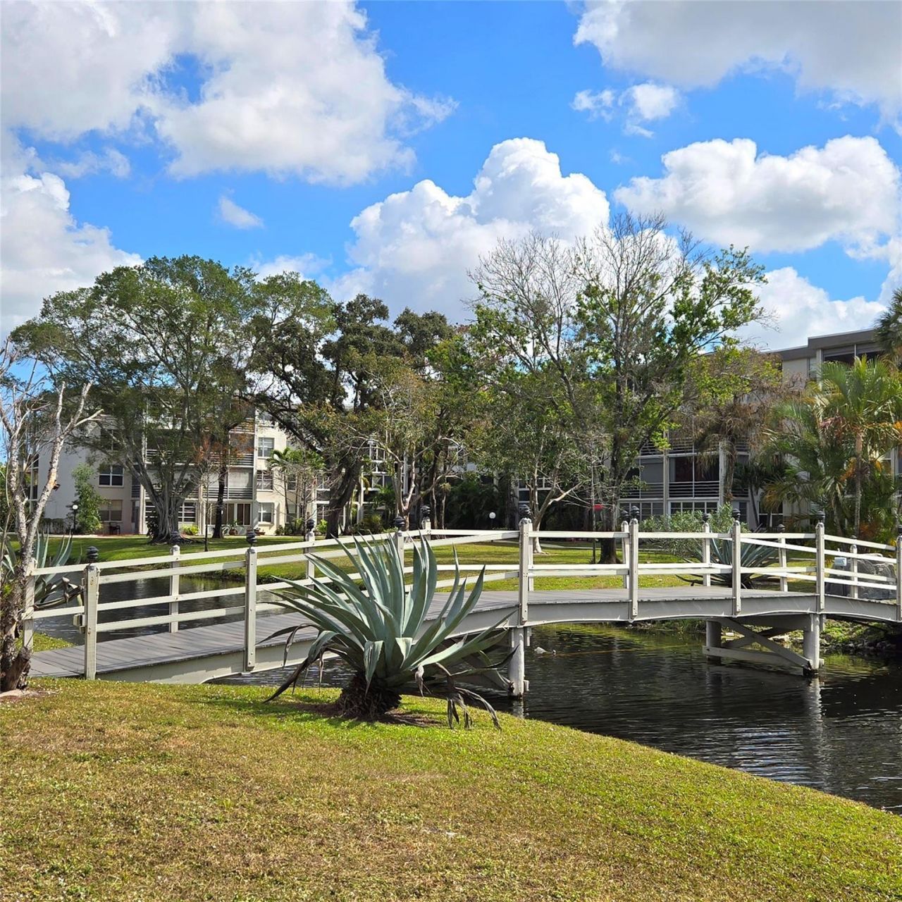 4898 NW 29th Court, Unit 412, Lauderdale Lakes, FL 33313 Photo