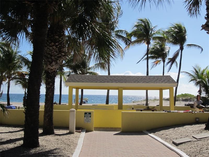 1421 S Ocean Boulevard, Unit 318, Pompano Beach, FL 33062 Photo