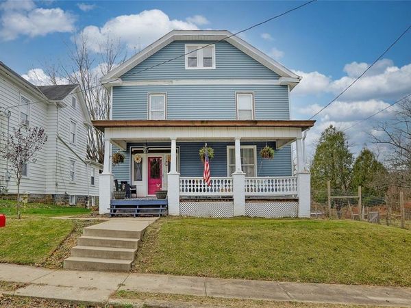 5 Wabash Avenue, Hickory, PA 15340
