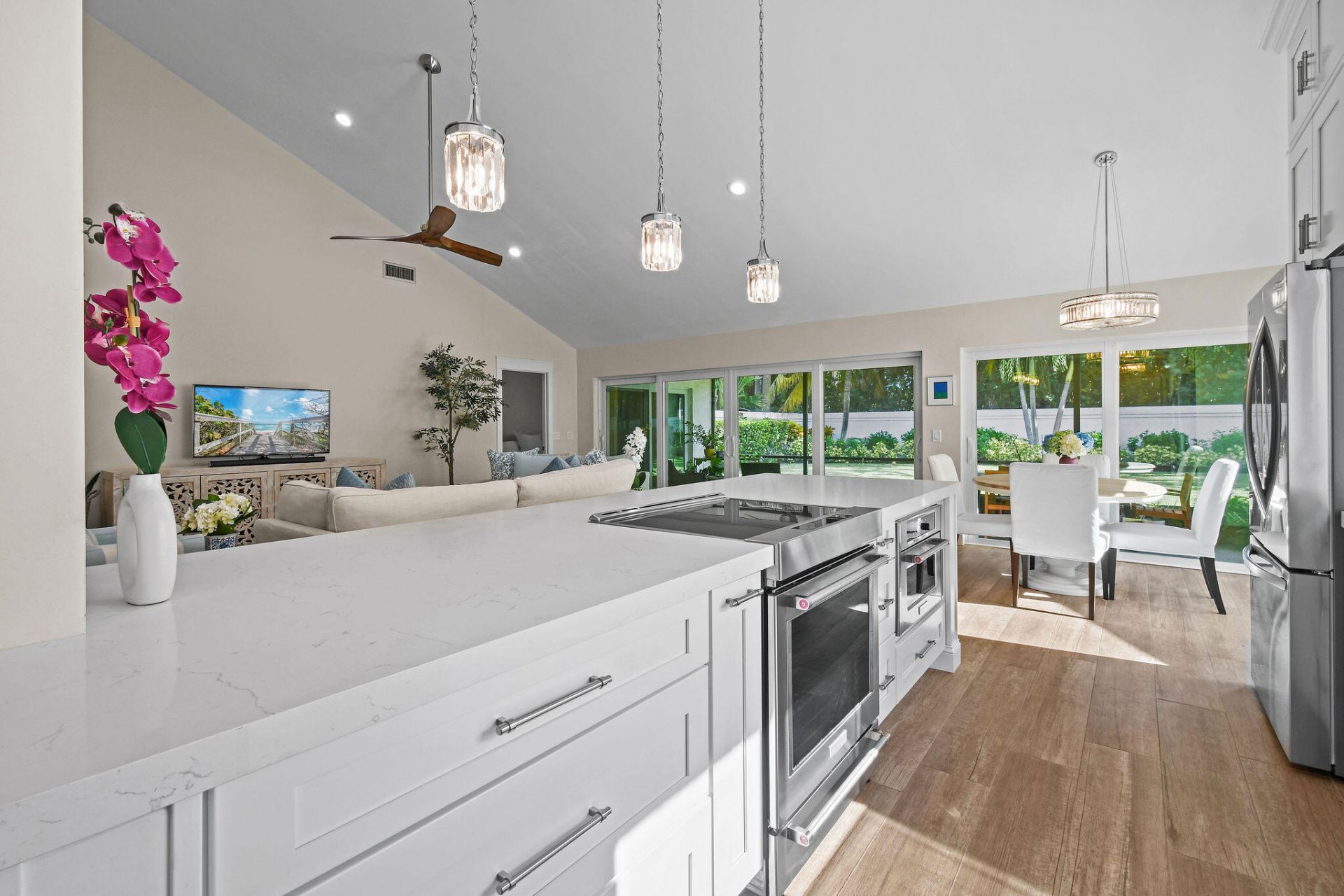 125 Sand Pine Drive, Jupiter, FL 33477 Photo