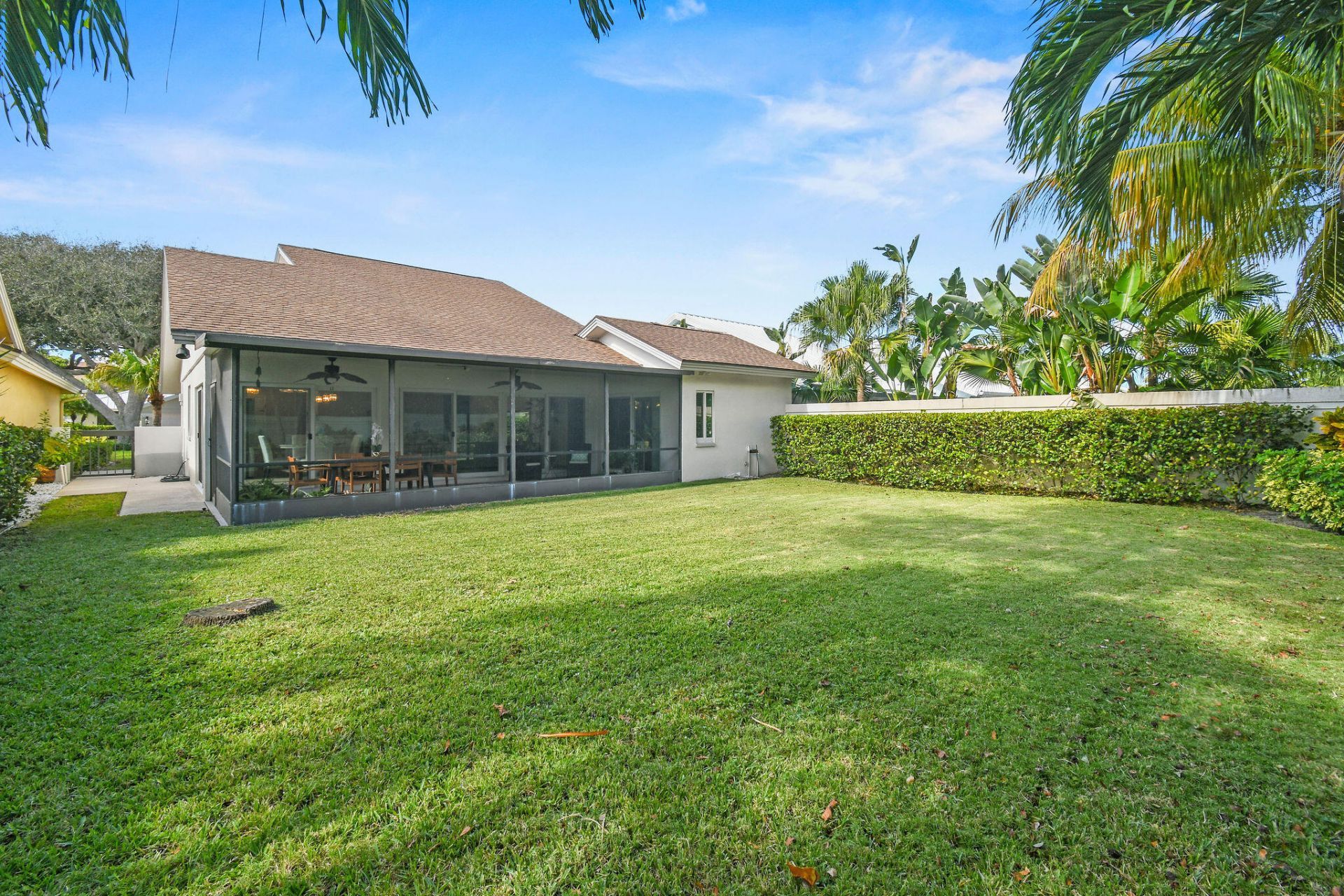 125 Sand Pine Drive, Jupiter, FL 33477 Photo