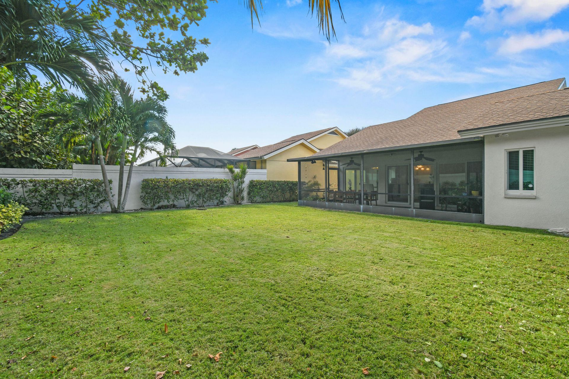 125 Sand Pine Drive, Jupiter, FL 33477 Photo