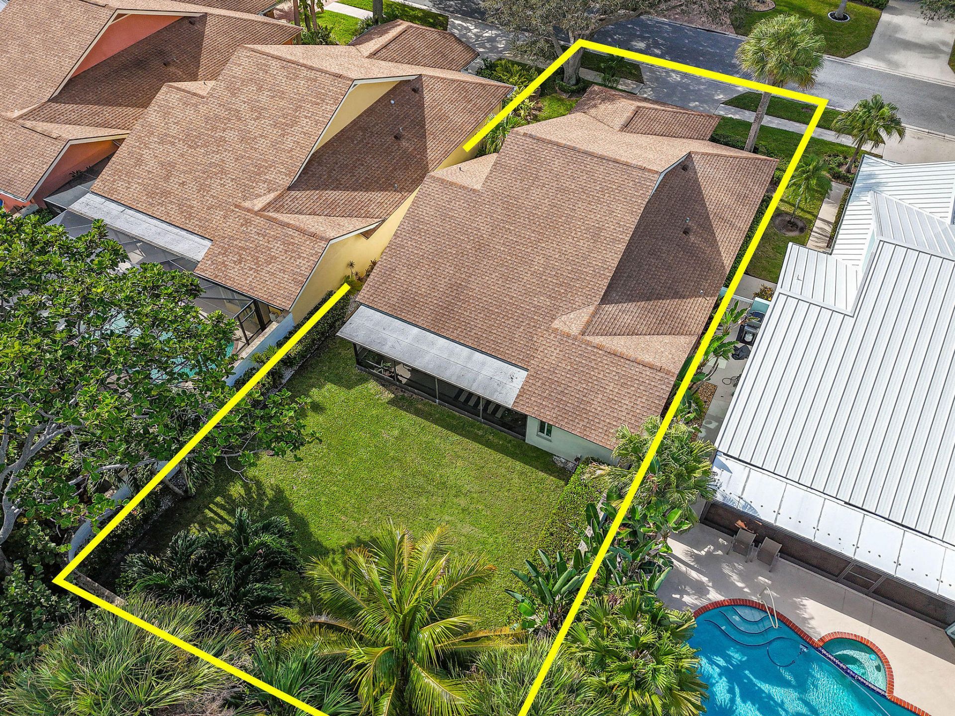 125 Sand Pine Drive, Jupiter, FL 33477 Photo