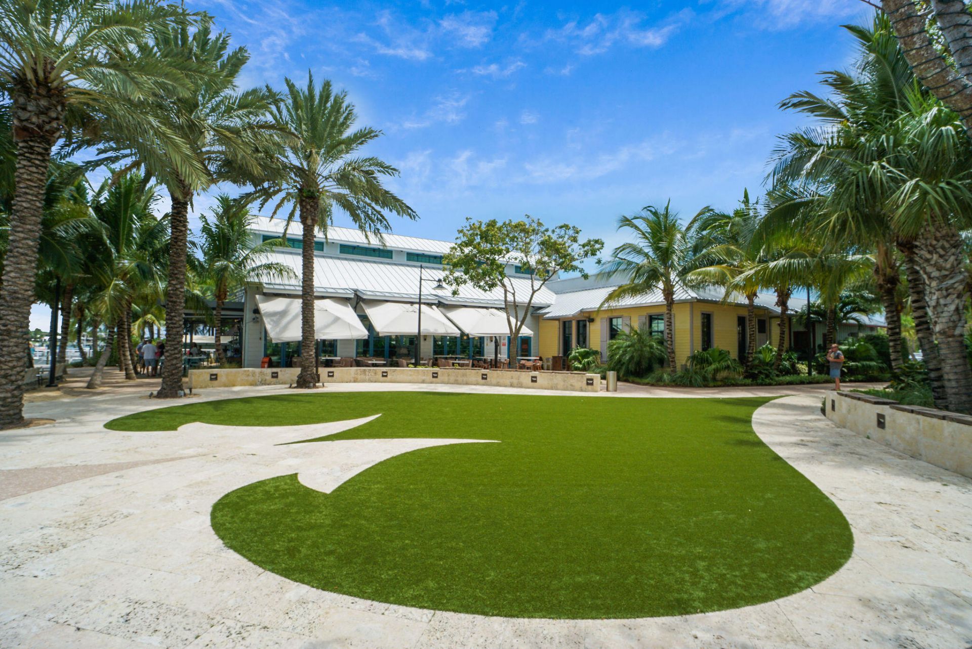 125 Sand Pine Drive, Jupiter, FL 33477 Photo