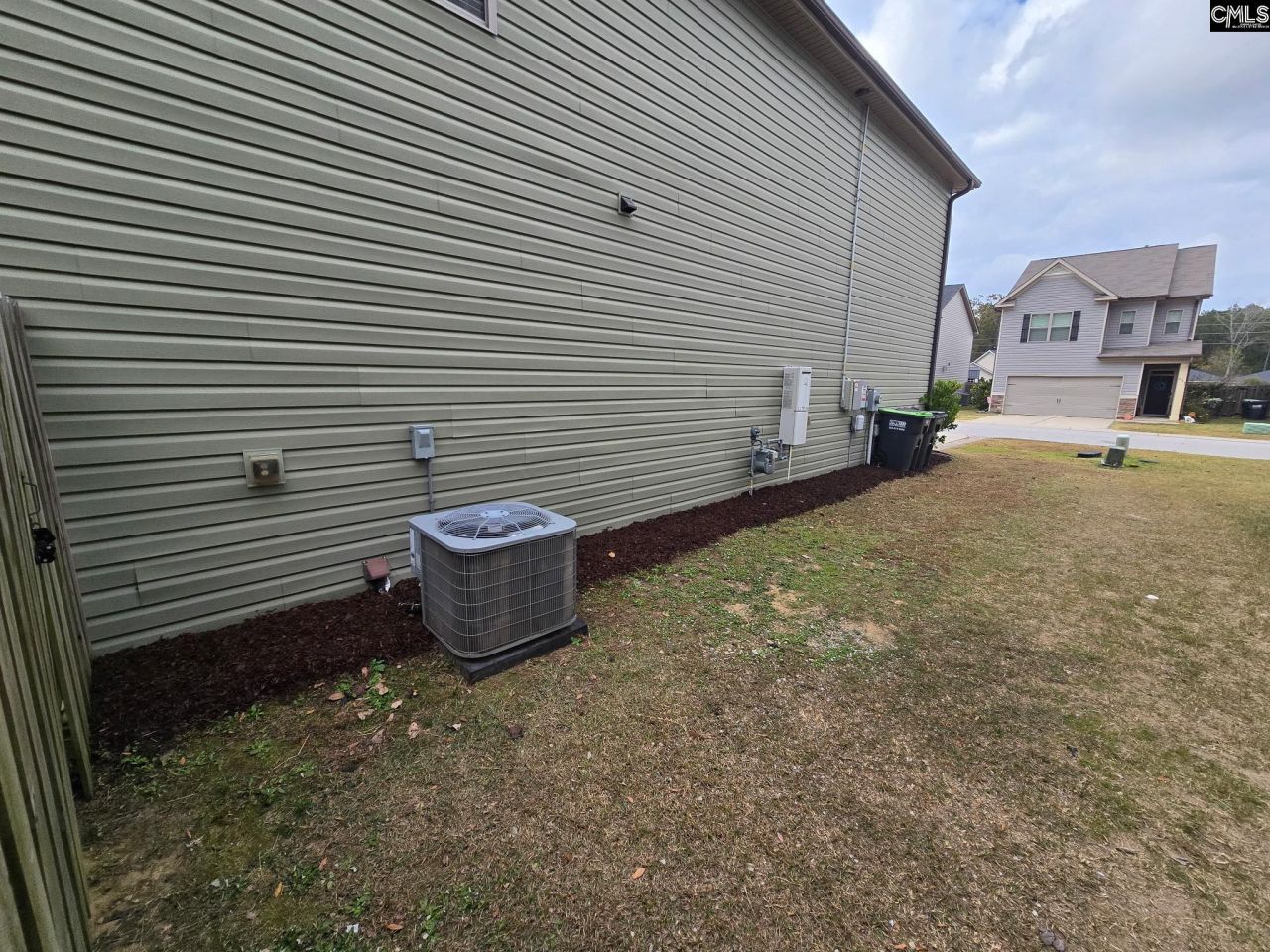 228 Bickley View Court Photo 5