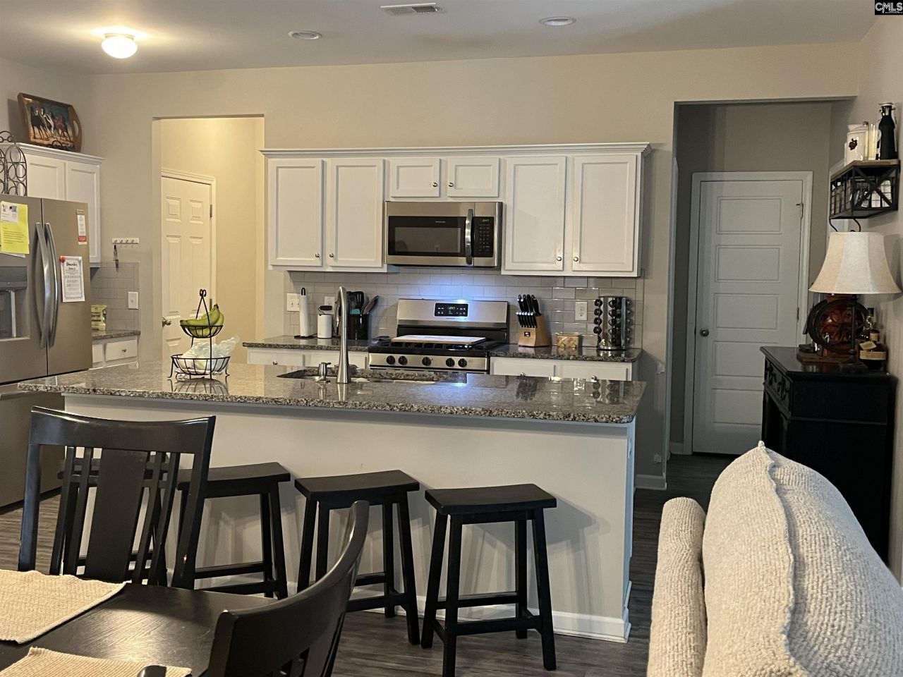 228 Bickley View Court Photo 9