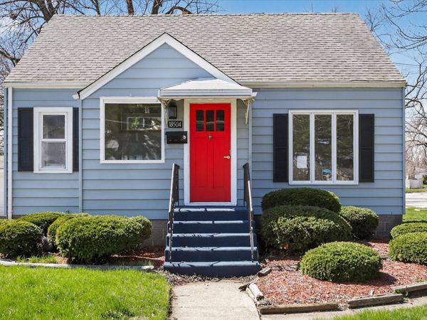 18504 Wentworth Avenue, Lansing, IL 60438