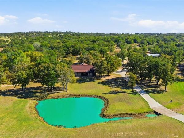 160 Falcon Drive, Weatherford, TX 76088