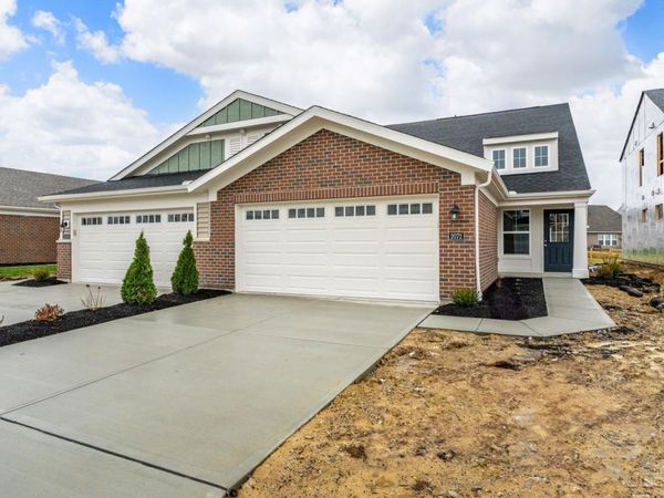 2072 Barleybrook Street, Batavia Twp, OH 45103