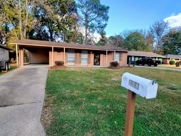 225 William Mckinley Circle, Jackson, MS 39213