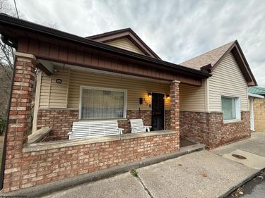 242 Grand Street, Grafton, WV 26354