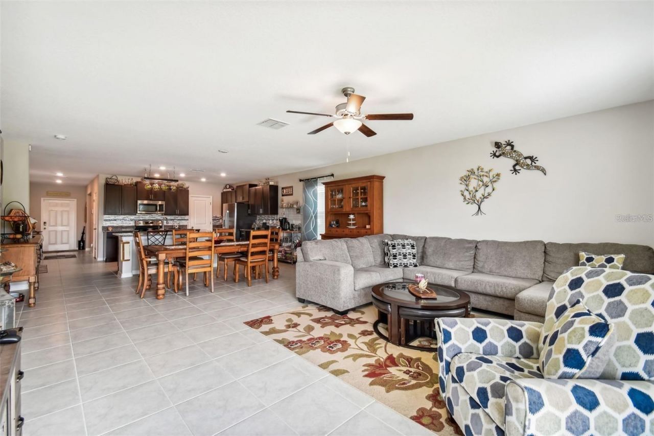 7021 King Creek Drive, Sun City Center, FL 33573 Photo