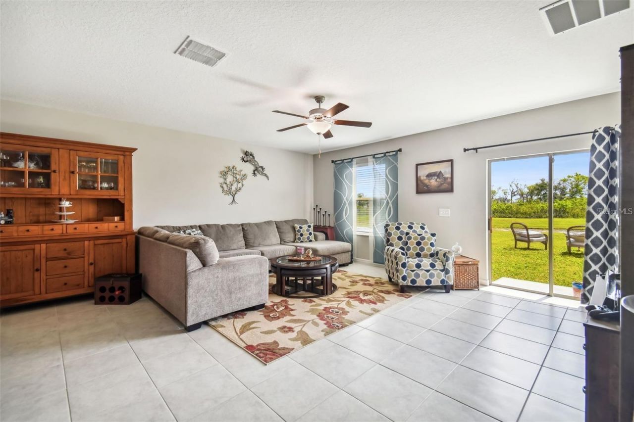 7021 King Creek Drive, Sun City Center, FL 33573 Photo
