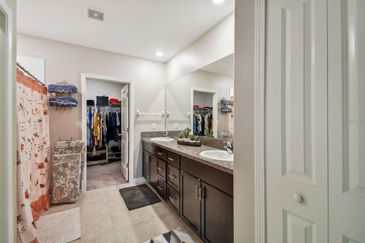 7021 King Creek Drive, Sun City Center, FL 33573 Photo