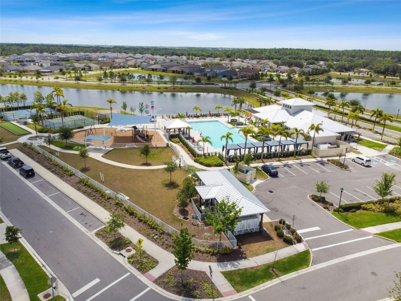 7021 King Creek Drive, Sun City Center, FL 33573 Photo