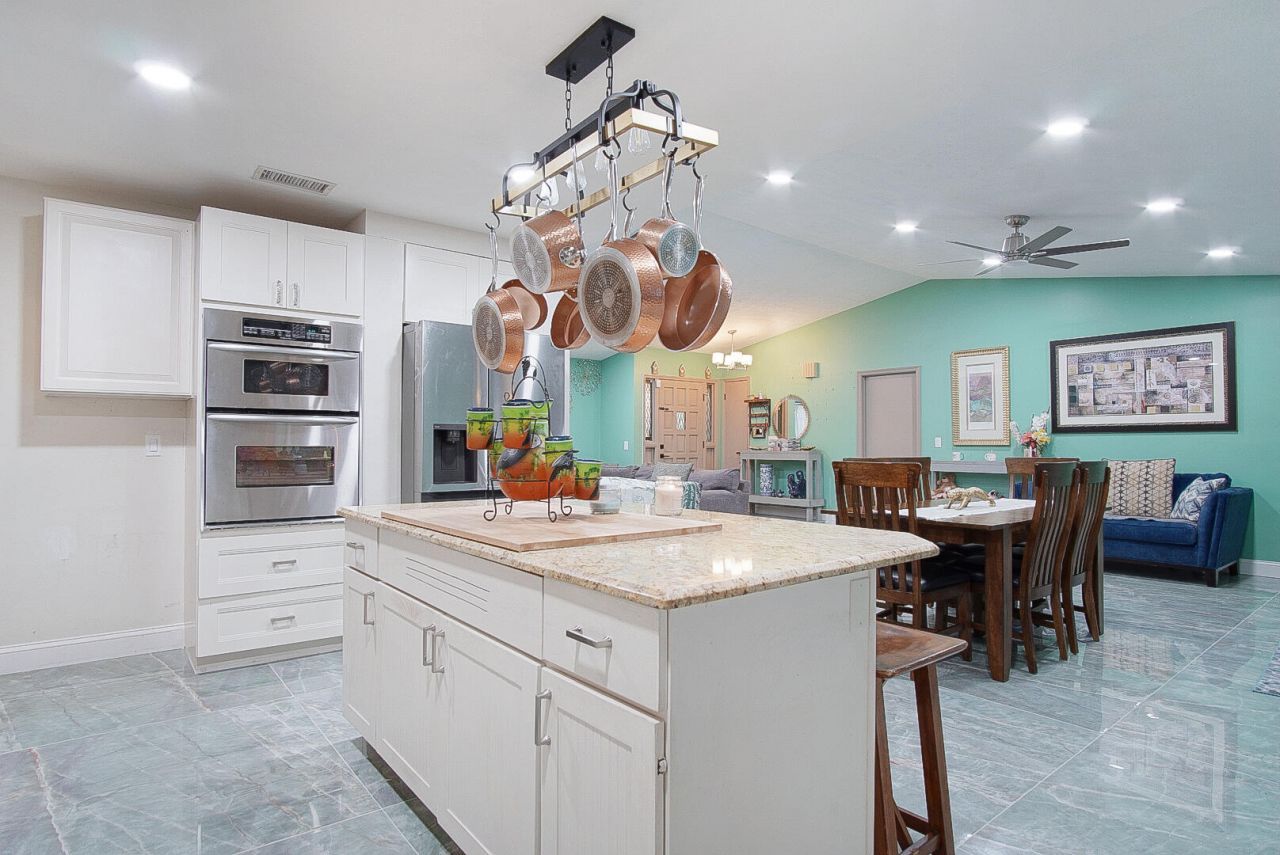 1149 SE Menores Avenue, Port Saint Lucie, FL 34952 Photo