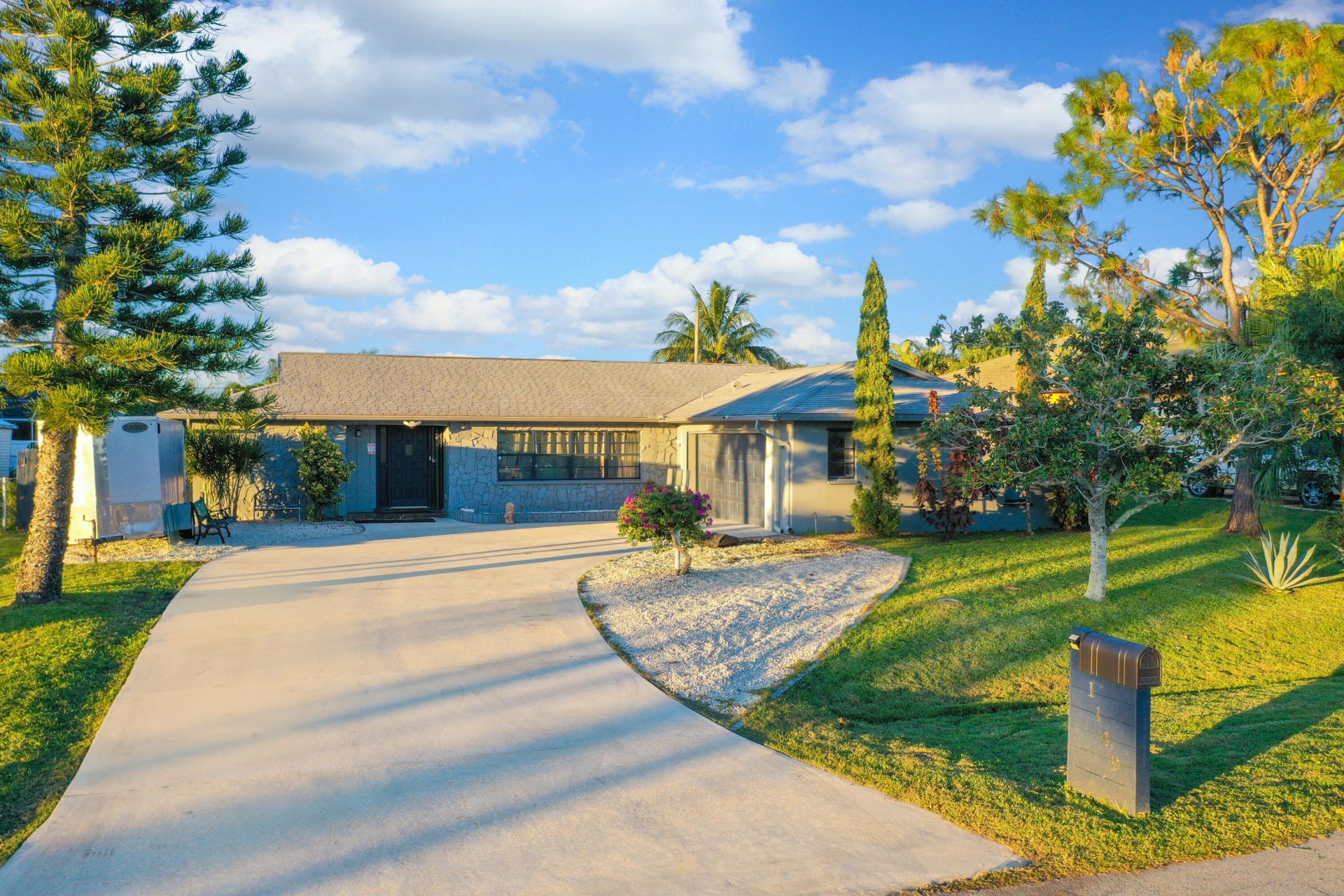 1149 SE Menores Avenue, Port Saint Lucie, FL 34952 Photo