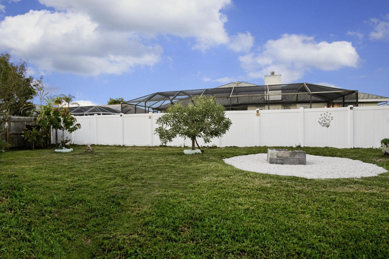 1149 SE Menores Avenue, Port Saint Lucie, FL 34952 Photo