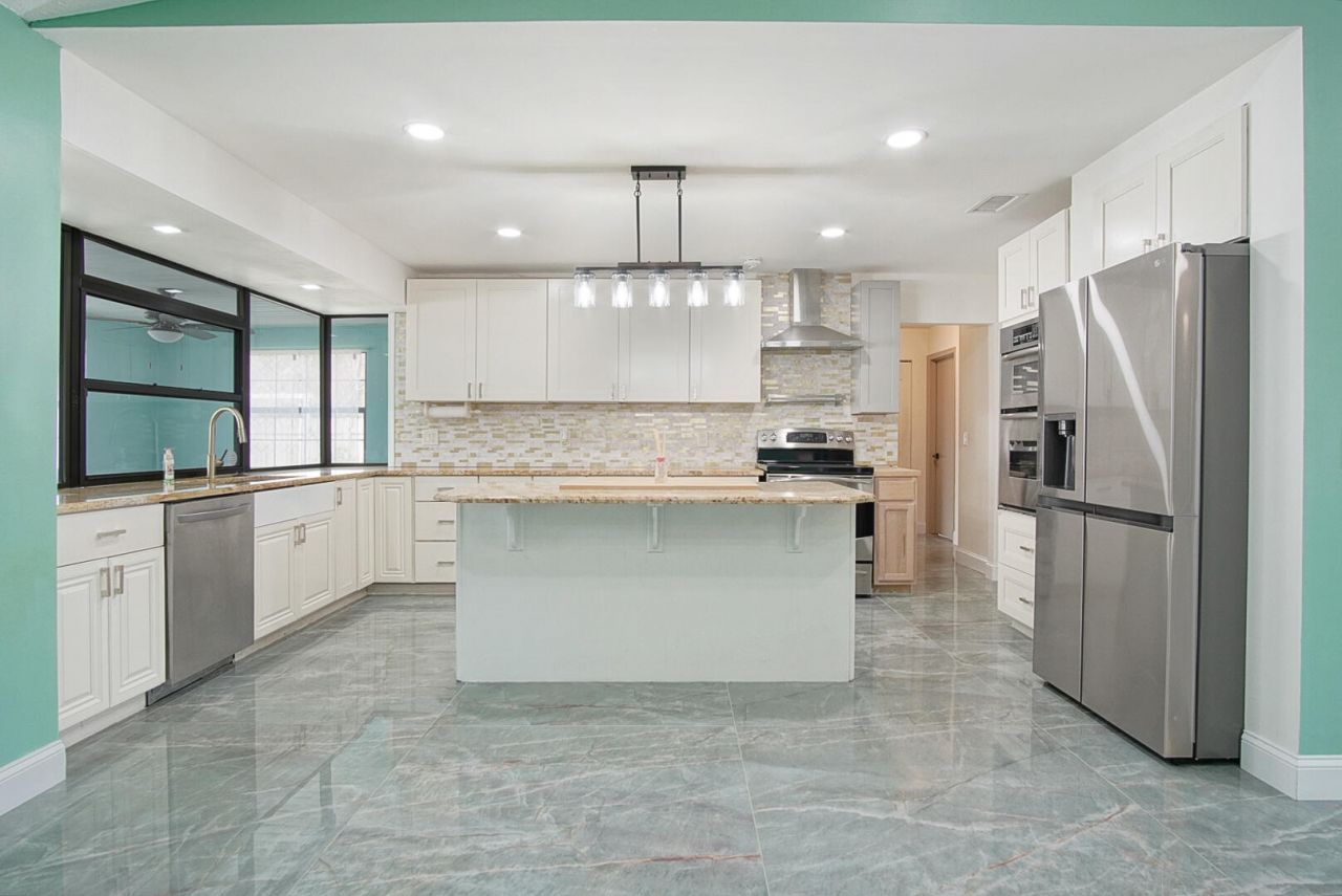 1149 SE Menores Avenue, Port Saint Lucie, FL 34952 Photo