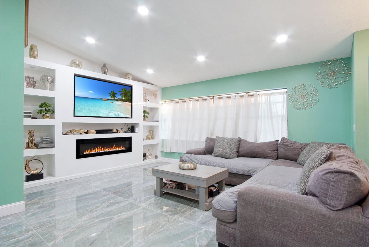 1149 SE Menores Avenue, Port Saint Lucie, FL 34952 Photo