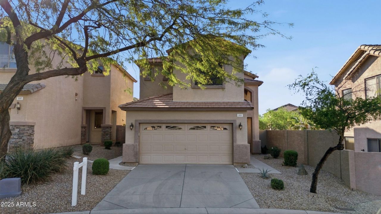 333 E Redwood Lane, Phoenix, AZ 85048 Main Photo