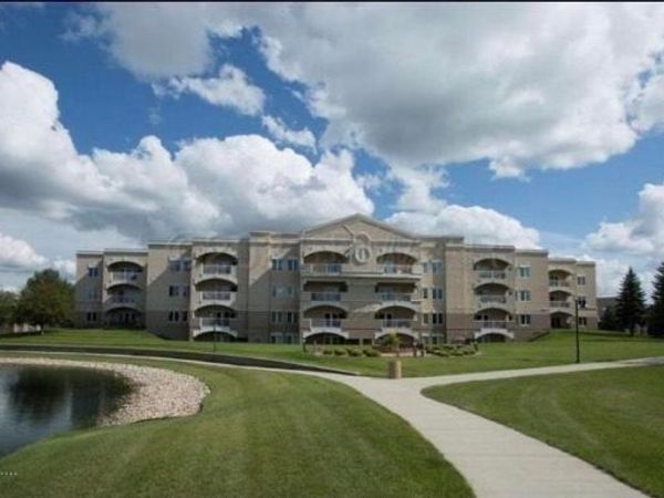 2501 30th Avenue S, Unit 201, Fargo, ND 58103