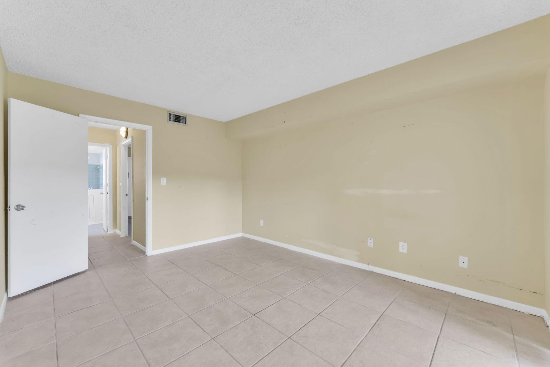 331 NW 76th Avenue, Unit 104, Margate, FL 33063 Photo