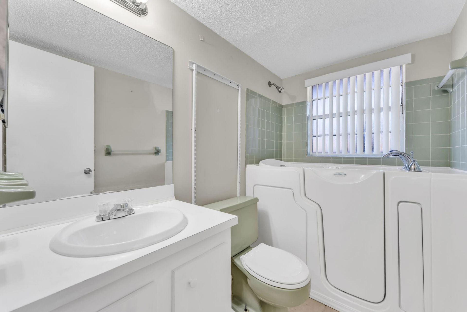 331 NW 76th Avenue, Unit 104, Margate, FL 33063 Photo