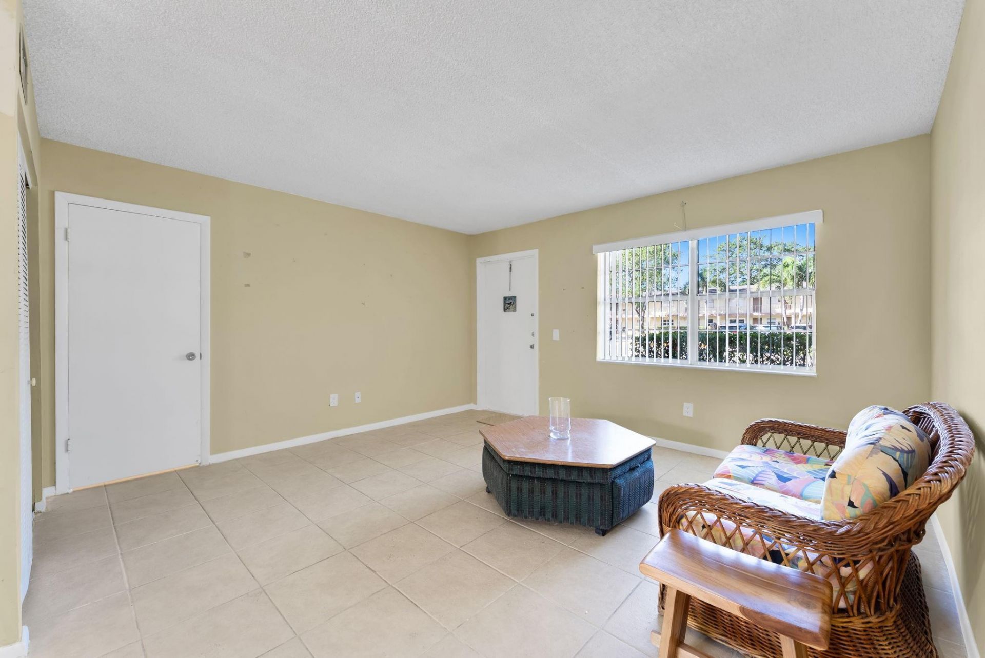 331 NW 76th Avenue, Unit 104, Margate, FL 33063 Photo