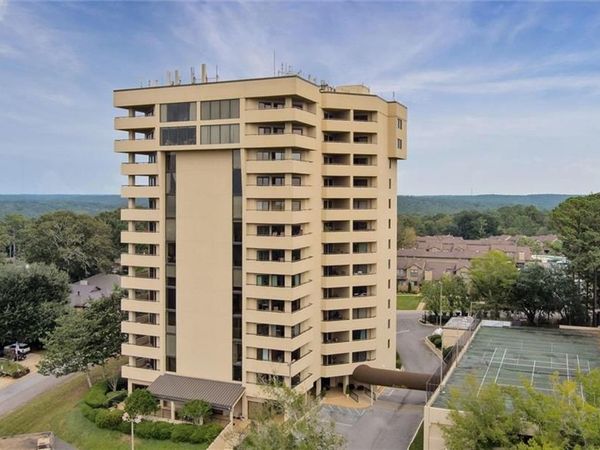 100 Tower Drive, Unit 403, Daphne, AL 36526