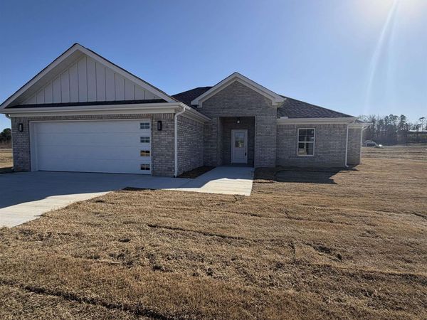 1041 Duke Drive, Bauxite, AR 72011