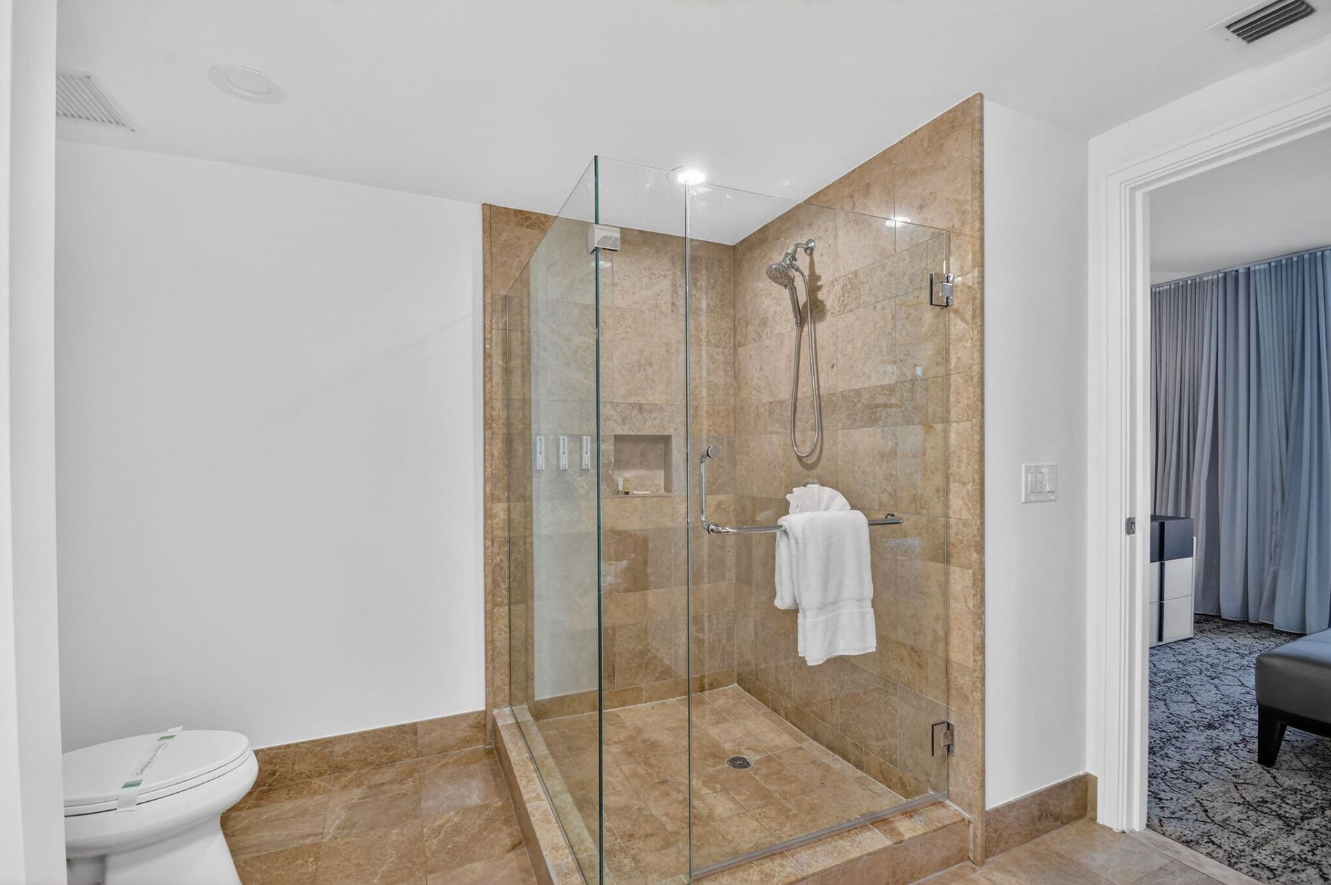 3800 N Ocean Drive, Unit 518, Singer Island, FL 33404 Photo