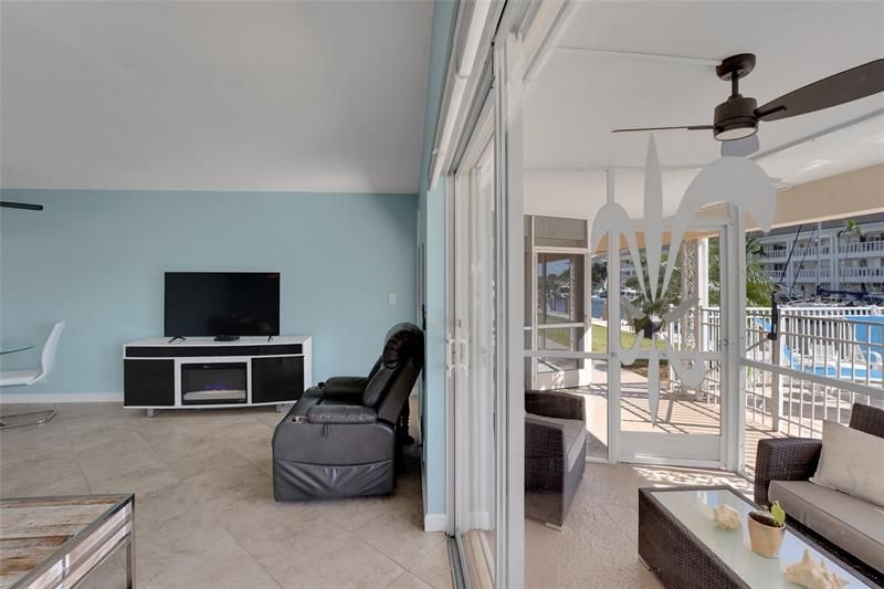 2864 NE 33rd Court, Unit 105, Fort Lauderdale, FL 33306 Photo