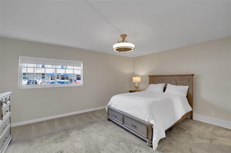 2864 NE 33rd Court, Unit 105, Fort Lauderdale, FL 33306 Photo