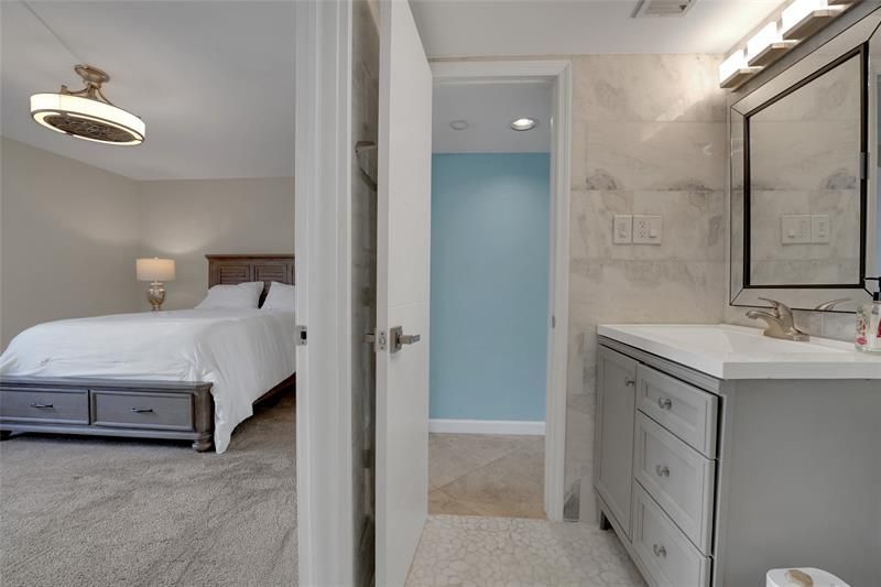 2864 NE 33rd Court, Unit 105, Fort Lauderdale, FL 33306 Photo