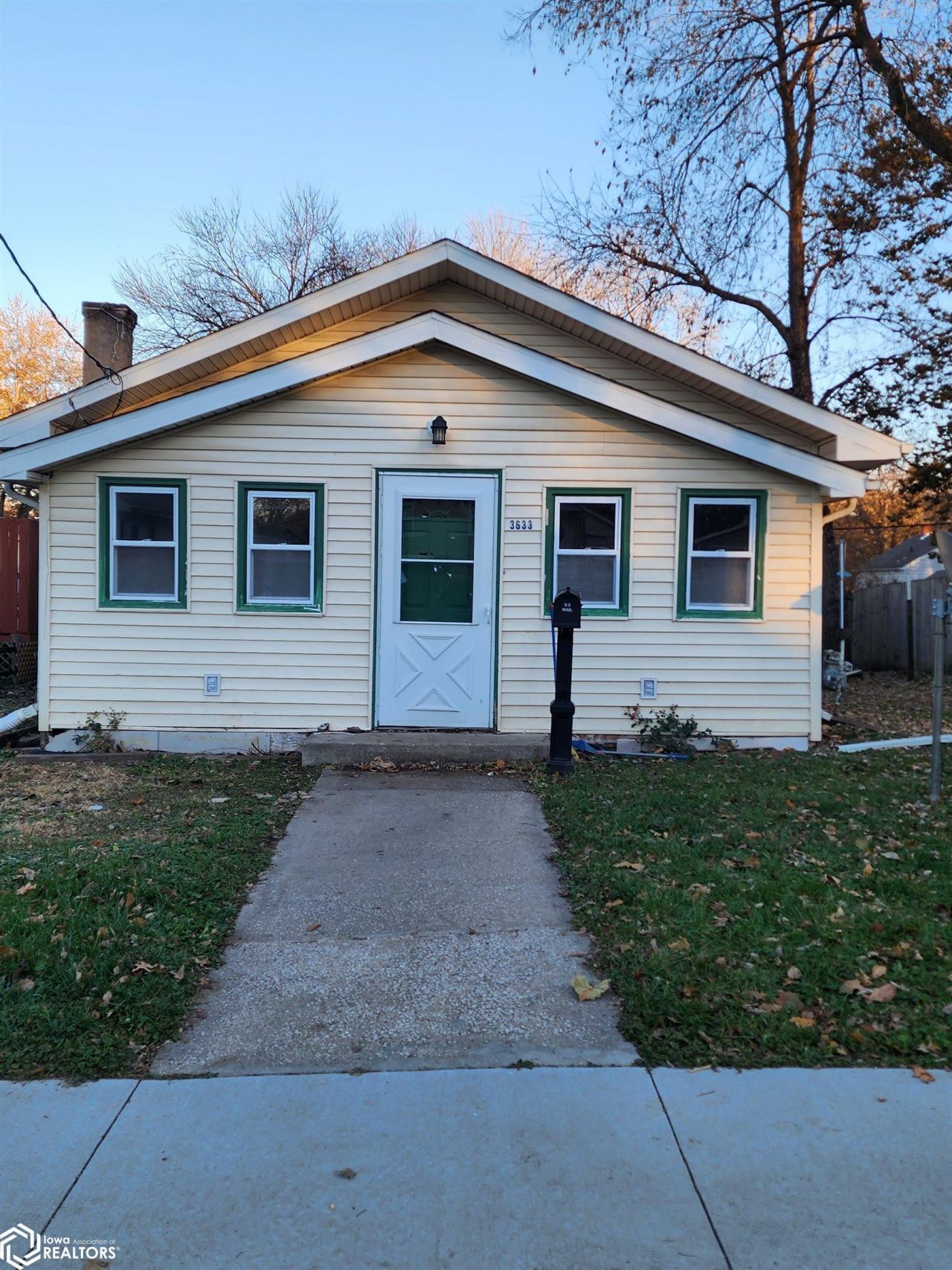 3633 Bowdoin, Des Moines, IA 50313 Main Photo
