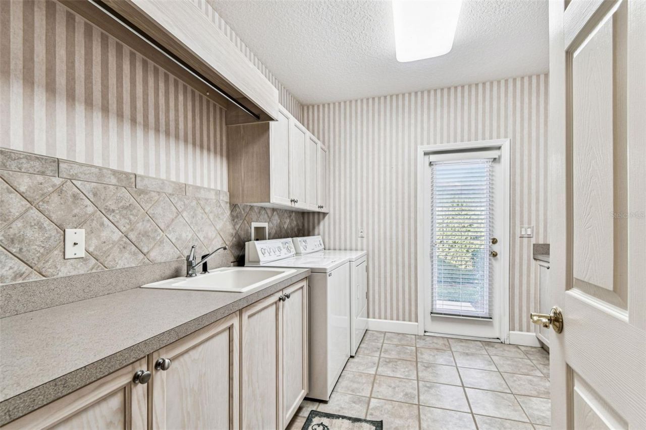 3988 Mimosa Place, Palm Harbor, FL 34685 Photo