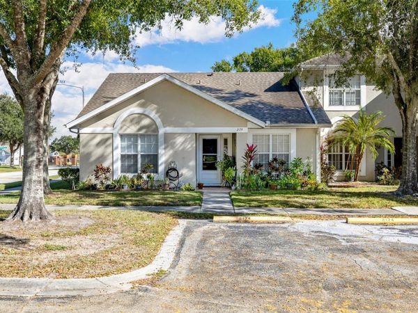 2174 CYPRESS BAY BOULEVARD, KISSIMMEE, FL 34743