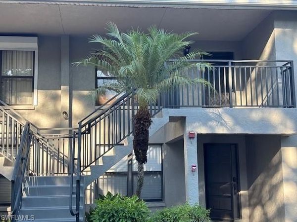 1220 Commonwealth CIR, Unit M206, NAPLES, FL 34116