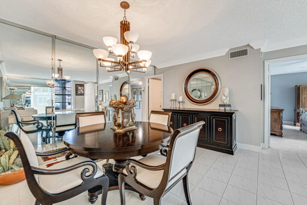 33 Abbey Lane, Unit 103, Delray Beach, FL 33446 Photo