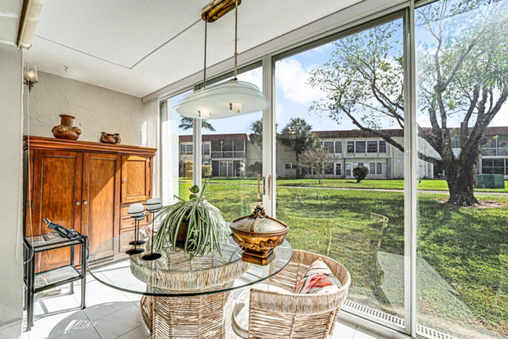 33 Abbey Lane, Unit 103, Delray Beach, FL 33446 Photo